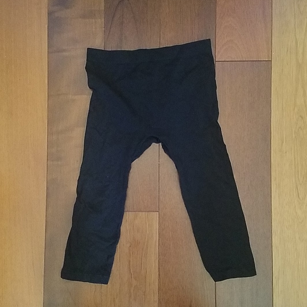 🔴Angela Collection Black footless tights. Size S.